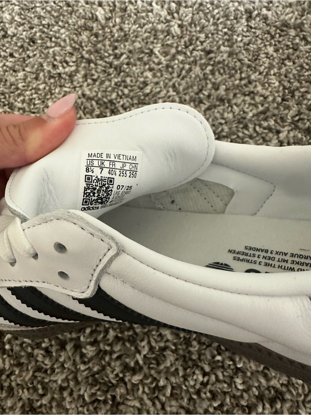 Adidas Sambas Women’s 8.5 - Picture 3 of 3